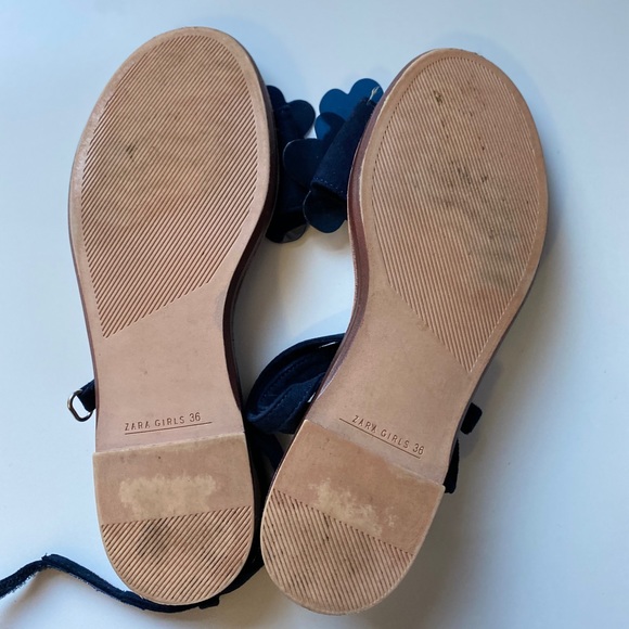 🌸 Zara Girls Sandals Black Flower Size 36  Shoe - Picture 4 of 4